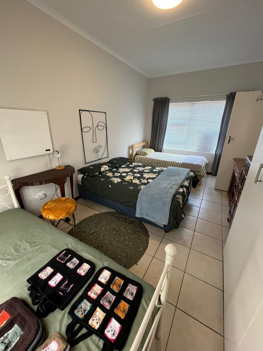 2 Bedroom Property for Sale in Kleinmond Western Cape